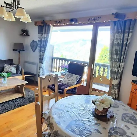 Cosy Pour 6 Pers. Avec Mezzanine A Crest-voland, Proche Pistes Et Commerces - Fr-1-733-137 Апартаменты Кре-Волан